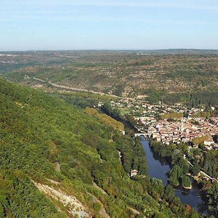 Chambre En Bordure D'Aveyron Bed & Breakfast Saint-Antonin Exterior photo